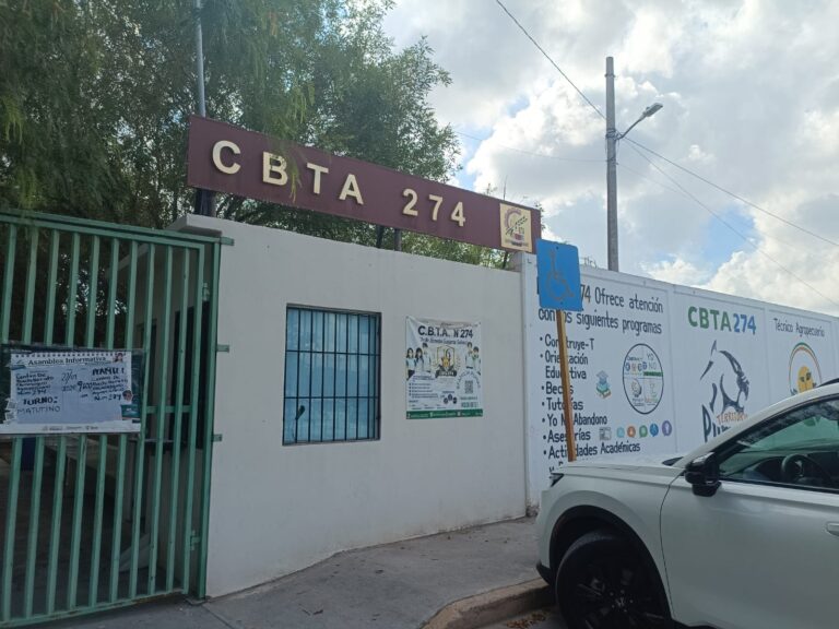 Hay nueva directora en el Cbta 274 de Matamoros